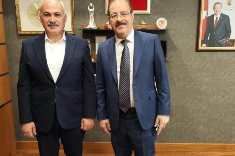Boğazlıyan Belediye Başkanımız Gökhan Coşar, Boğazlıyan'a kazandırdığı ve kazandıracağı proje, yatırım ve hizmetler için Ankara’da da temaslarını aralıksız sürdürüyor.