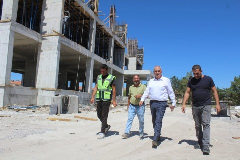 Eğitime Yatırım: Yeni Okul Binasında Çalışmalar Tüm Hızıyla Devam Ediyor